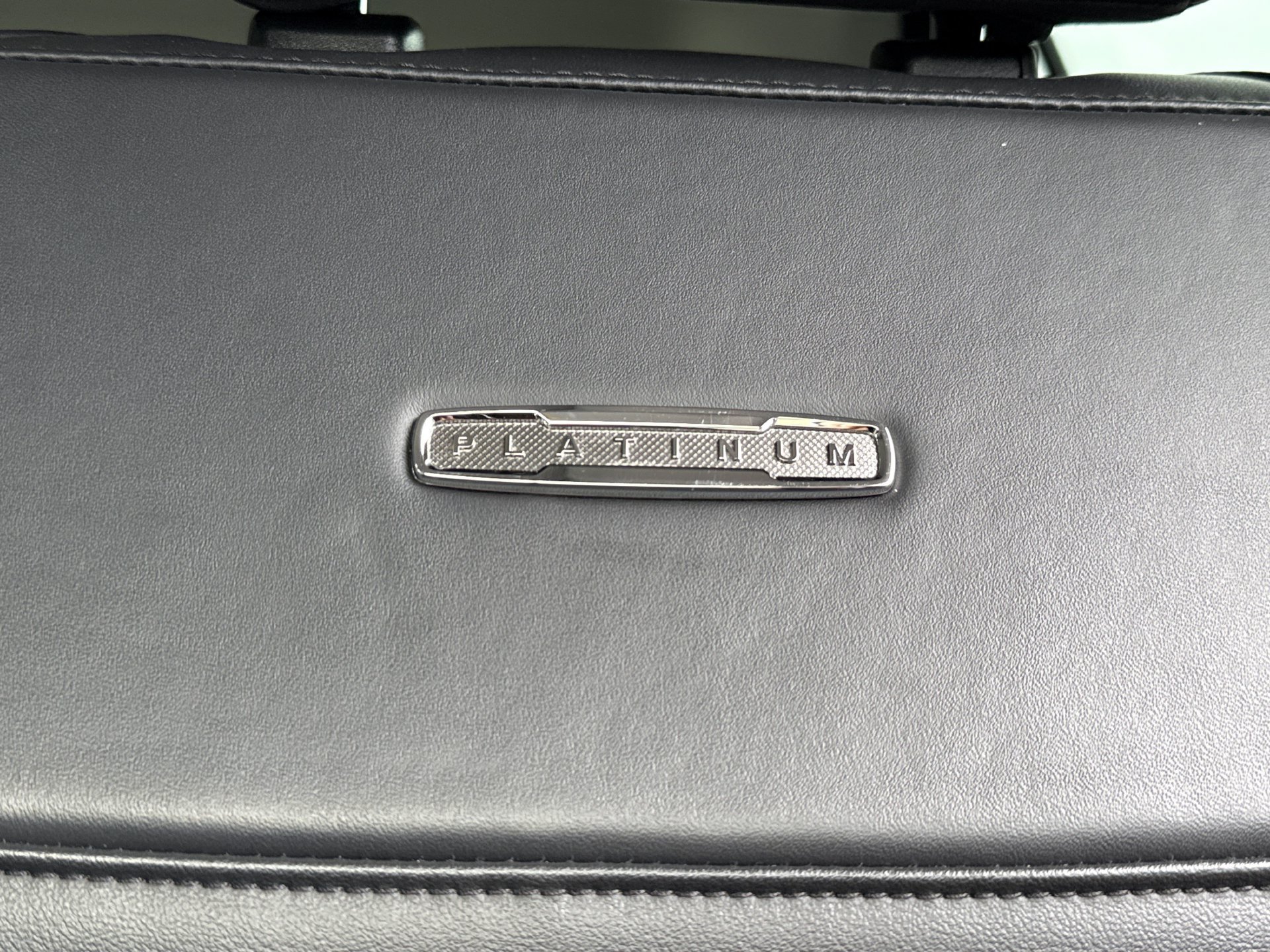 Used 2025 Ford Expedition Max Platinum AWD/4WD image 14