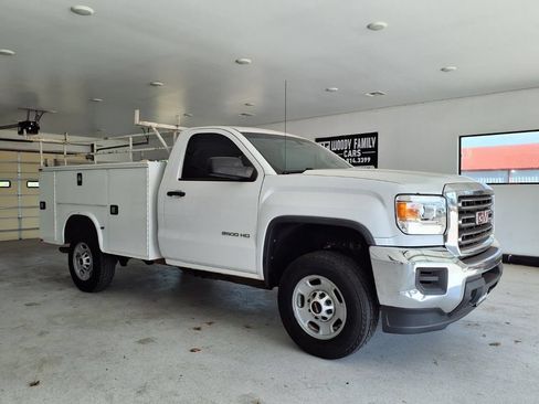 Used 2016 GMC Sierra 2500 2WD Regular Cab image 15
