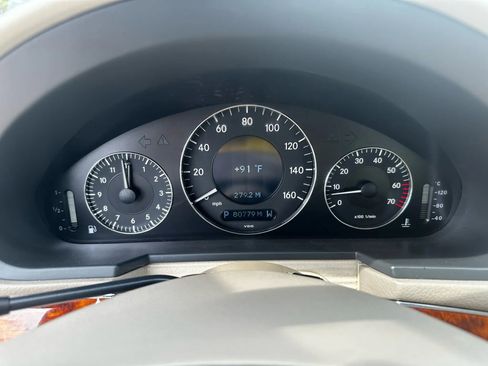 Used 2003 Mercedes-Benz E 320 Sedan image 25