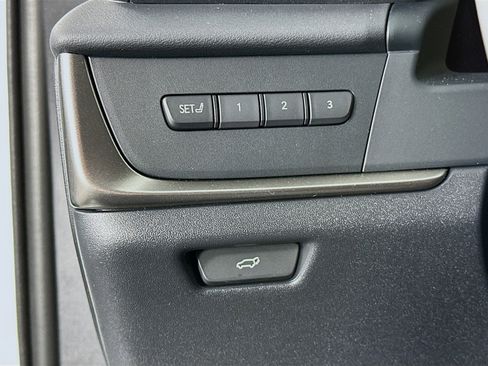 New 2026 Lexus RZ 450e AWD image 10