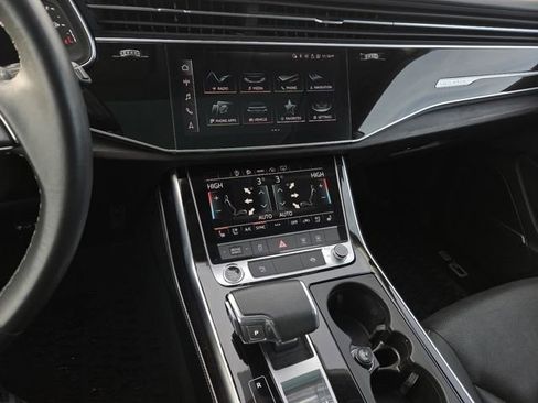 Used 2023 Audi Q8 Premium Plus image 37