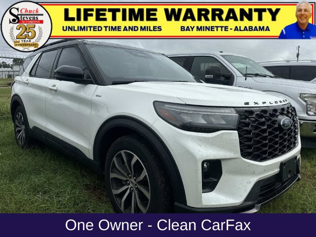Used 2025 Ford Explorer ST-Line RWD image 1