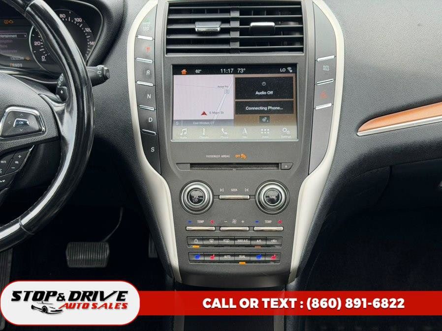 Used 2017 Lincoln MKC Reserve w/ Lincoln MKC Climate Package AWD/4WD image 11