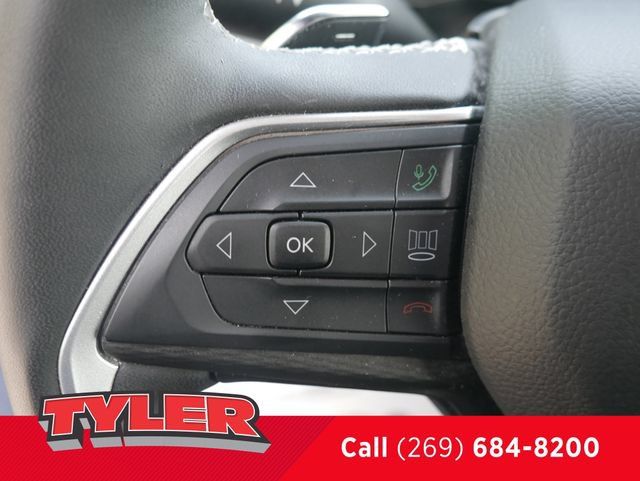 Certified 2024 Jeep Grand Cherokee L Laredo w/ Luxury Tech Group I AWD/4WD image 27