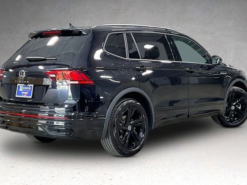 Used 2024 Volkswagen Tiguan SE R-Line AWD/4WD image 6