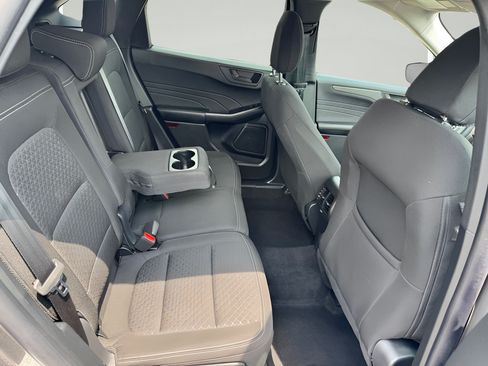 Used 2025 Ford Escape Active AWD/4WD image 31