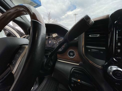 Used 2022 RAM 2500 Limited image 15