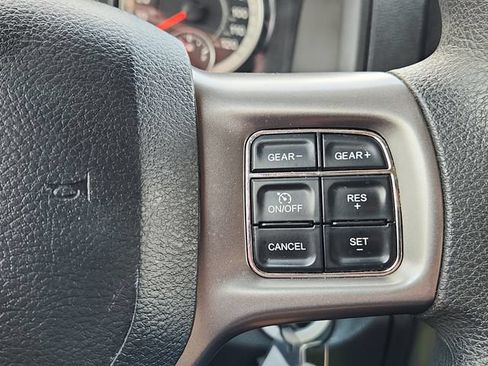Used 2024 RAM 1500 Classic SLT AWD/4WD image 19