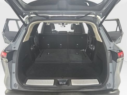 Used 2025 INFINITI QX60 Sensory AWD/4WD image 15