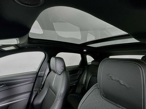 New 2026 Jaguar F-PACE R-Dynamic S image 13