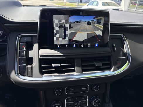 Used 2024 Chevrolet Tahoe High Country image 17