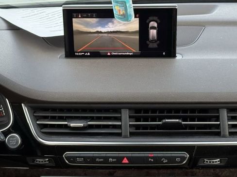 Used 2018 Audi Q7 3.0T Prestige w/ Prestige Package image 16