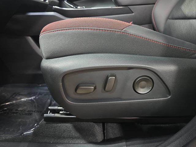 New 2027 Chevrolet Equinox RS w/ Convenience Package III AWD/4WD image 30