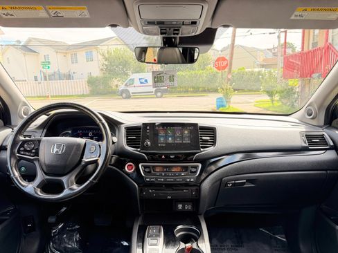 Used 2019 Honda Pilot Touring image 29