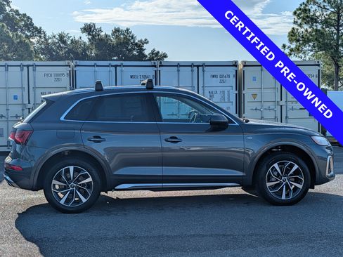 Used 2024 Audi Q5 2.0T Premium w/ Convenience Package AWD/4WD image 3