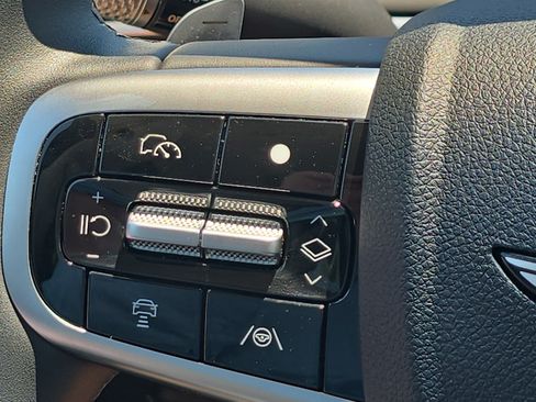 New 2026 Genesis GV70 2.5T AWD/4WD image 26