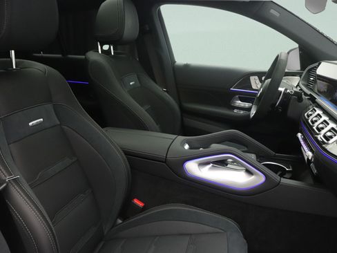 New 2026 Mercedes-Benz GLE 53 AMG 4MATIC Coupe image 7