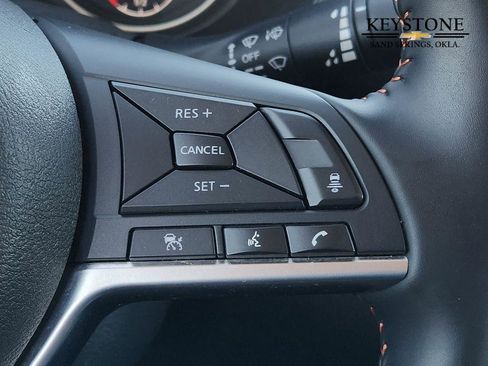 Used 2025 Nissan Sentra SR image 30