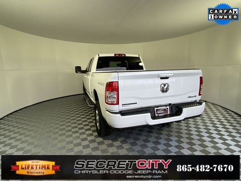 Used 2024 RAM 2500 Big Horn w/ Sport Appearance Package image 5