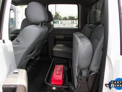 Used 2016 Ford F550 4x4 Crew Cab Super Duty image 33