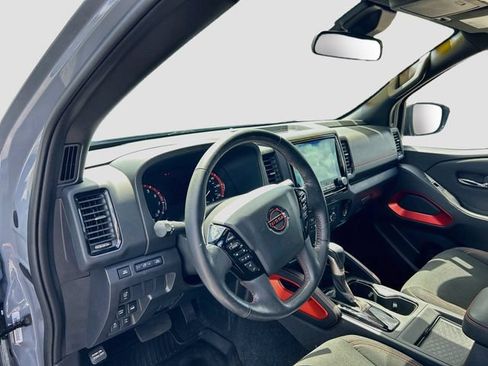 Certified 2024 Nissan Frontier PRO-4X w/ Technology Package AWD/4WD image 6