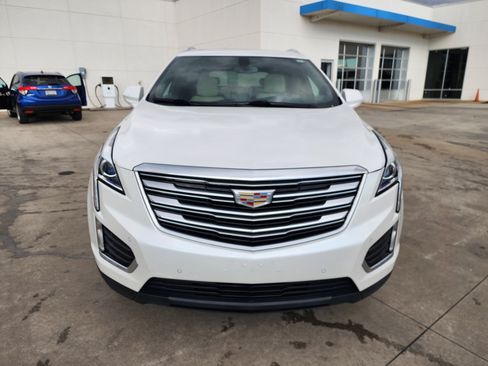 Used 2018 Cadillac XT5 Luxury image 10