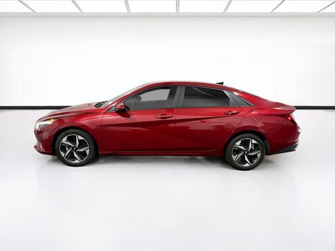Used 2023 Hyundai Elantra SEL w/ Convenience Package FWD image 21