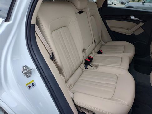 Used 2019 Audi Q5 Prestige w/ Prestige Package image 25
