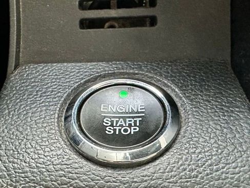 Used 2022 Ford F450 Platinum w/ FX4 Off-Road Package AWD/4WD image 19