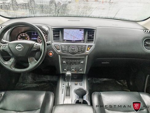 Used 2020 Nissan Pathfinder SL FWD image 35