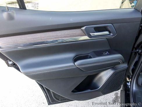 Used 2026 GMC Terrain Denali image 26