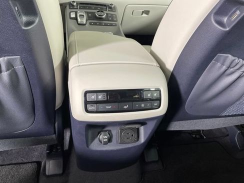 Used 2022 Hyundai Palisade Calligraphy AWD/4WD image 18