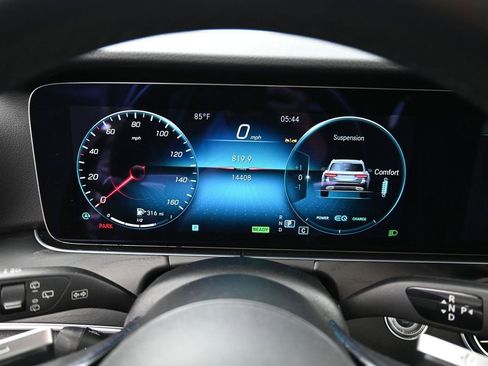 Used 2023 Mercedes-Benz E 450 4MATIC All-Terrain Wagon image 19