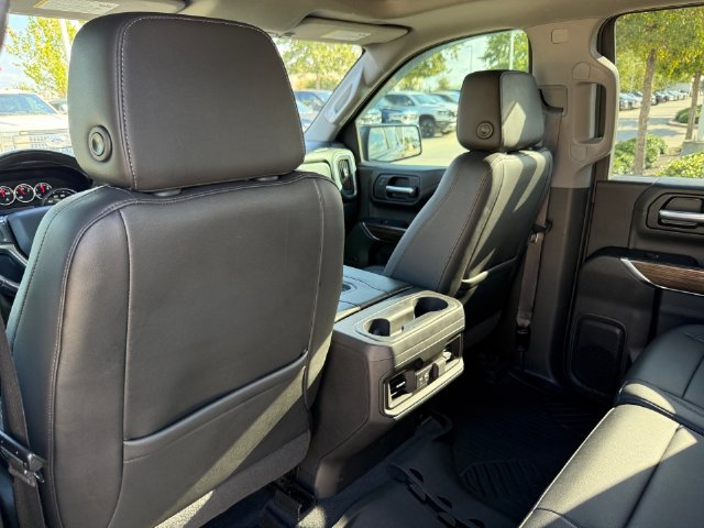 Used 2020 Chevrolet Silverado 1500 LT Trail Boss w/ Midnight Edition AWD/4WD image 30