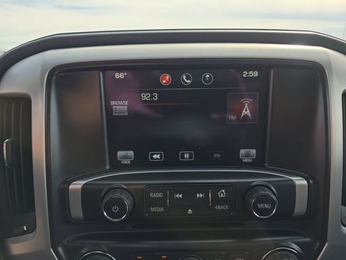 Used 2015 GMC Sierra 2500 SLE w/ SLE Preferred Package image 18