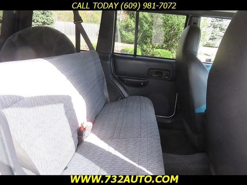 Used 2000 Jeep Cherokee Sport image 32