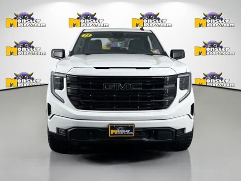 Used 2023 GMC Sierra 1500 Elevation w/ LPO, Elevation Black Package AWD/4WD image 2