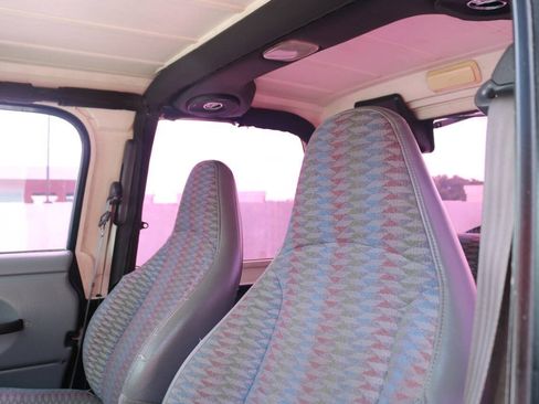 Used 1998 Jeep Wrangler SE AWD/4WD image 58