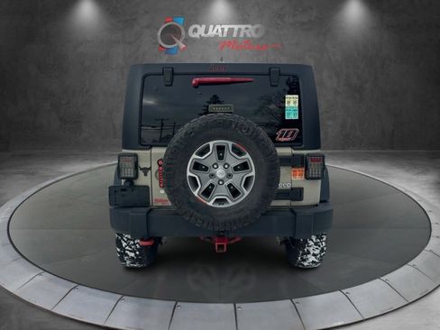 Used 2018 Jeep Wrangler Unlimited Rubicon w/ Cold Weather Group image 4