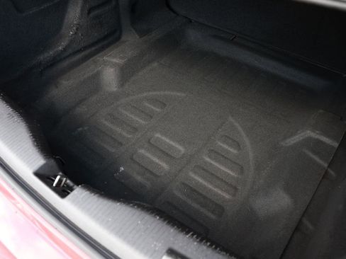 Used 2017 Chevrolet Cruze LS image 23