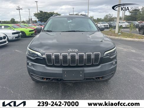 Used 2021 Jeep Cherokee Trailhawk w/ Sun, Sound & Nav Group image 5