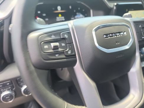 Used 2025 GMC Sierra 1500 Denali w/ Technology Package AWD/4WD image 20