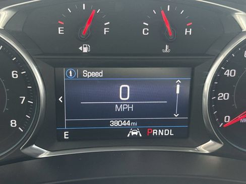 Used 2020 Chevrolet Equinox LT w/ Driver Convenience Package FWD image 16