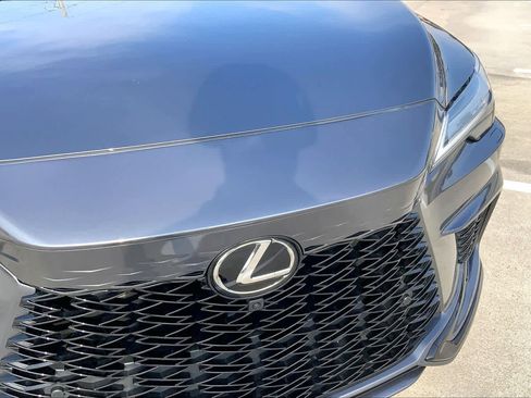 Used 2024 Lexus RX 500h F Sport w/ Convenience Package image 29