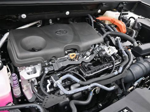 Used 2022 Toyota RAV4 Limited image 46