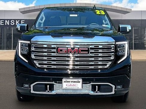 Used 2023 GMC Sierra 1500 Denali w/ Denali Reserve Package AWD/4WD image 3