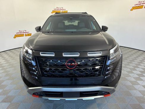 New 2026 Nissan Pathfinder Rock Creek image 9