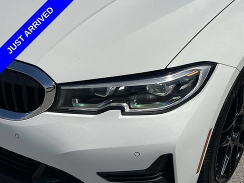 Used 2019 BMW 330i xDrive Sedan AWD/4WD image 9