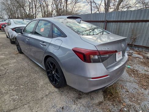 Used 2025 Honda Civic Sport image 6