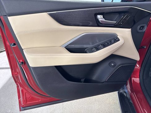 Certified 2025 Acura MDX SH-AWD w/ Advance Package image 20